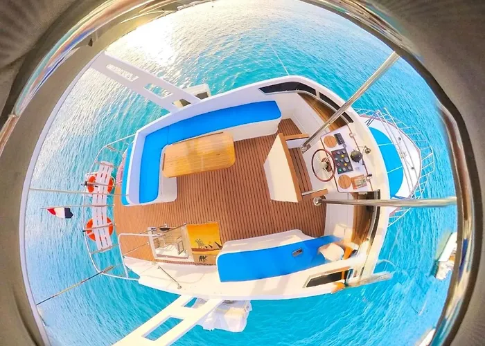 Taitours Botel Hurghada